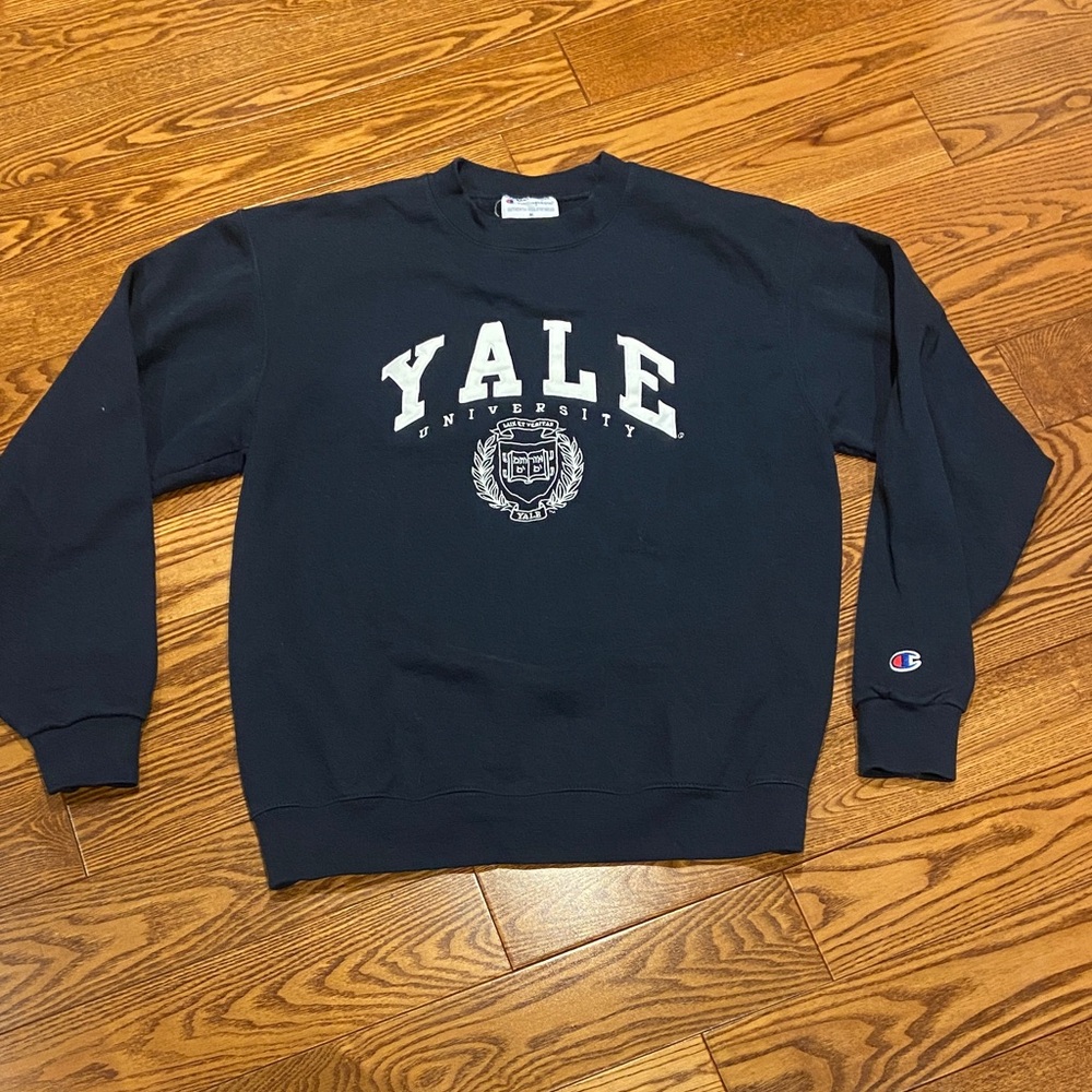 Yale University Crewneck sweatshirt